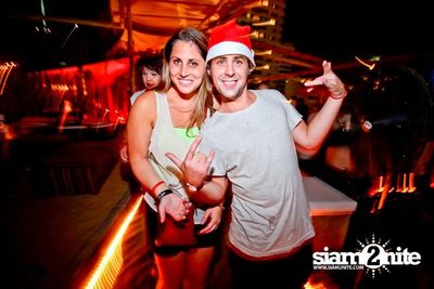 Suk 11 Santa Crawls — photo 8