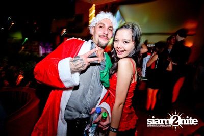 Suk 11 Santa Crawls — photo 95