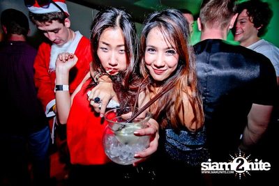 Suk 11 Santa Crawls — photo 52