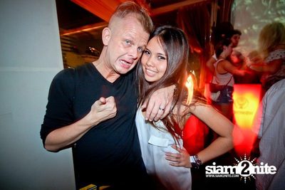 SUK 11 CLUB CRAWL Vs WHITE HEAT — photo 73