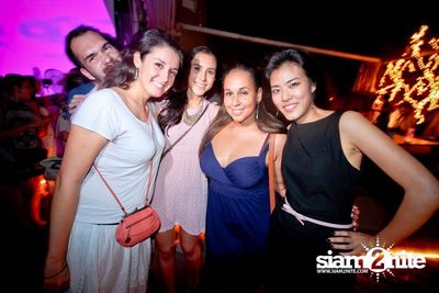 SUK 11 CLUB CRAWL Vs WHITE HEAT — photo 21