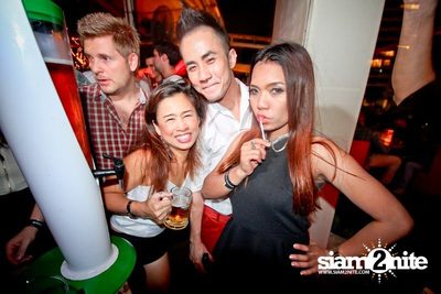 SUK 11 CLUB CRAWL Vs WHITE HEAT — photo 49