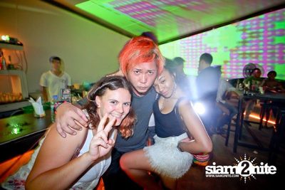 SUK 11 CLUB CRAWL Vs WHITE HEAT — photo 84