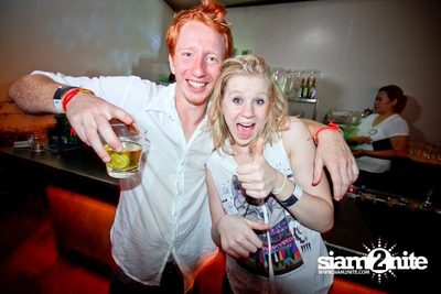 SUK 11 CLUB CRAWL Vs WHITE HEAT — photo 15