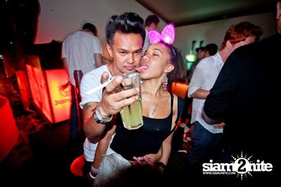 SUK 11 CLUB CRAWL Vs WHITE HEAT — photo 51