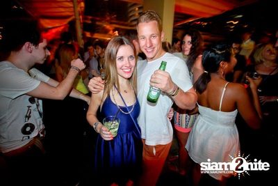 SUK 11 CLUB CRAWL Vs WHITE HEAT — photo 43