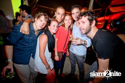 SUK 11 CLUB CRAWL Vs WHITE HEAT — photo 93