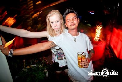 SUK 11 CLUB CRAWL Vs WHITE HEAT — photo 94