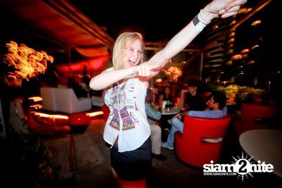 SUK 11 CLUB CRAWL Vs WHITE HEAT — photo 102