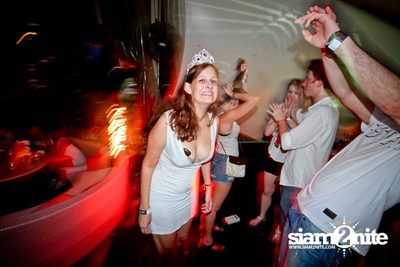 SUK 11 CLUB CRAWL Vs WHITE HEAT — photo 80