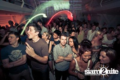 THE LAST REHAB with BEE, Gene Kasidit, OUM, PU and Special Guest FERAL IS KINKY (UK) — photo 14