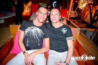 SUK 11 Club Crawl — photo 16