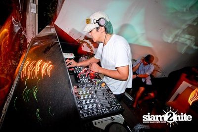 SUK 11 Club Crawl — photo 104
