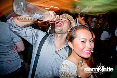 SUK 11 Club Crawl — photo 57