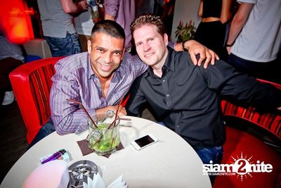 SUK 11 Club Crawl — photo 59