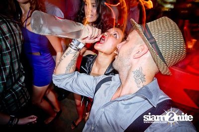 SUK 11 Club Crawl — photo 54