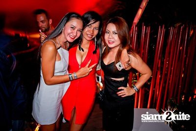SUK 11 Club Crawl — photo 6