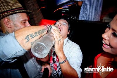 SUK 11 Club Crawl — photo 49