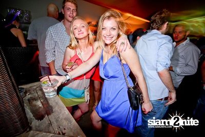SUK 11 Club Crawl — photo 106