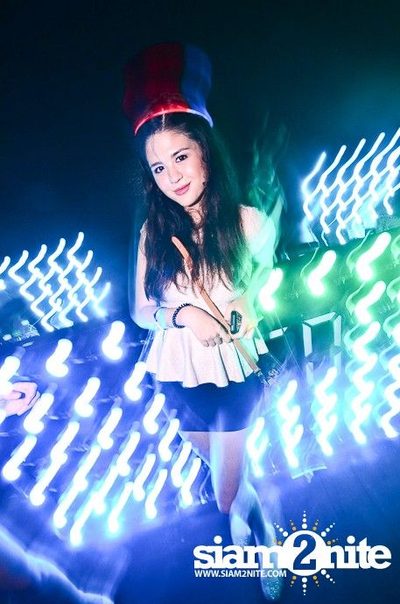 Over Doze Valentine — photo 124