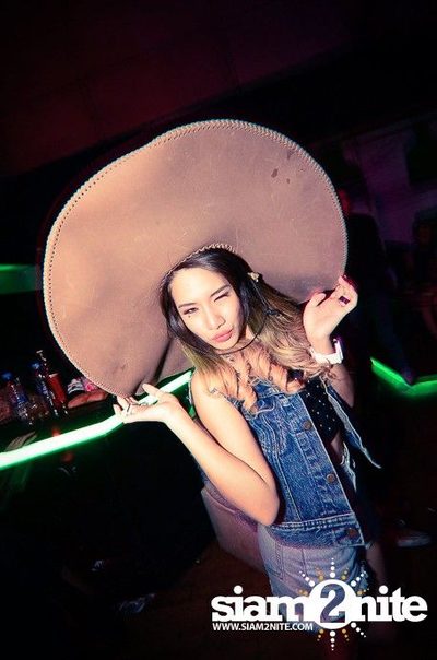 VRT Presents : BEANIE SHAKE! — photo 30