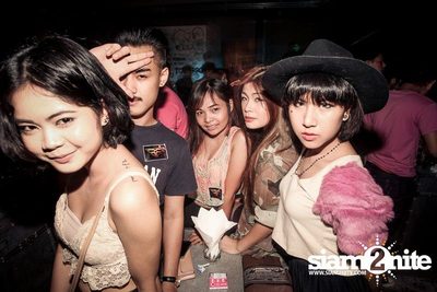 Rockafella pres. Mun Tued Makk (Album 1) — photo 31