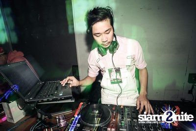 Rockafella pres. Mun Tued Makk (Album 1) — photo 6