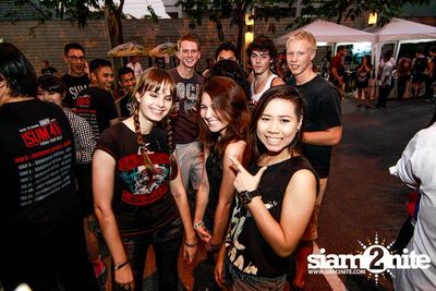 SUM 41 Live in Bangkok — photo 24