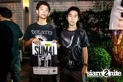 SUM 41 Live in Bangkok — photo 34