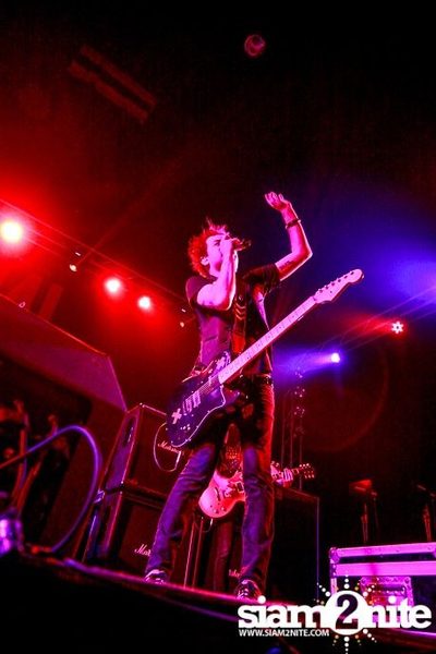 SUM 41 Live in Bangkok — photo 94