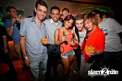 SUK 11 Club Crawl — photo 46