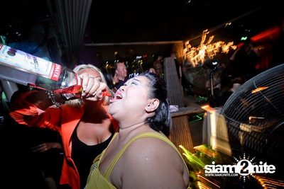 SUK 11 Club Crawl — photo 20