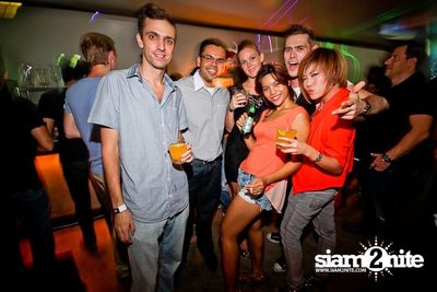SUK 11 Club Crawl — photo 45