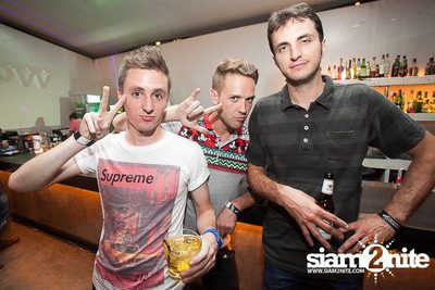 SUK 11 Club Crawl — photo 27
