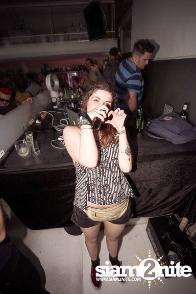 EATS EVERYTHING @ BED — photo 102