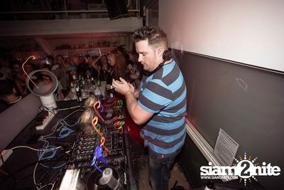 EATS EVERYTHING @ BED — photo 68