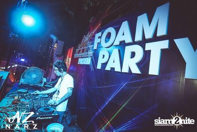 NARZ & SMIRNOFF PRESENT SONGKRAN FOAM PARTY 2013 — photo 8