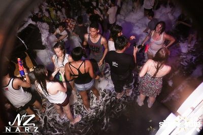 NARZ & SMIRNOFF PRESENT SONGKRAN FOAM PARTY 2013 — photo 58