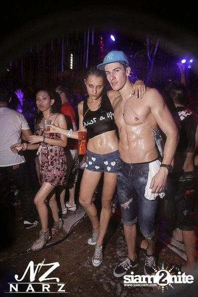 NARZ & SMIRNOFF PRESENT SONGKRAN FOAM PARTY 2013 — photo 148