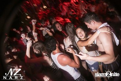 NARZ & SMIRNOFF PRESENT SONGKRAN FOAM PARTY 2013 — photo 109