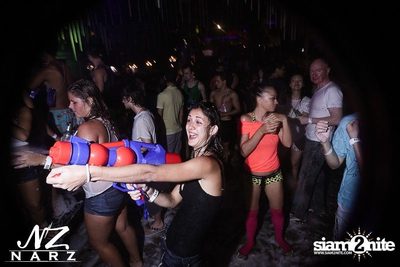 NARZ & SMIRNOFF PRESENT SONGKRAN FOAM PARTY 2013 — photo 35