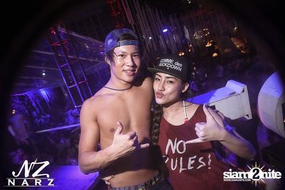 NARZ & SMIRNOFF PRESENT SONGKRAN FOAM PARTY 2013 — photo 85