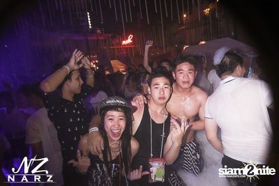 NARZ & SMIRNOFF PRESENT SONGKRAN FOAM PARTY 2013 — photo 102