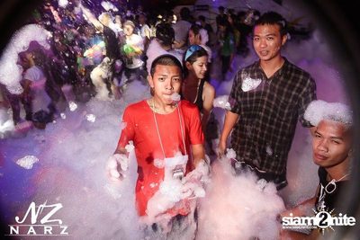 NARZ & SMIRNOFF PRESENT SONGKRAN FOAM PARTY 2013 — photo 32