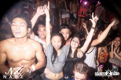 NARZ & SMIRNOFF PRESENT SONGKRAN FOAM PARTY 2013 — photo 267