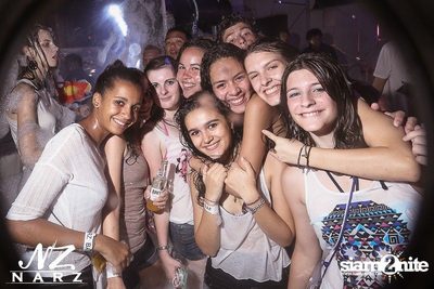 NARZ & SMIRNOFF PRESENT SONGKRAN FOAM PARTY 2013 — photo 171