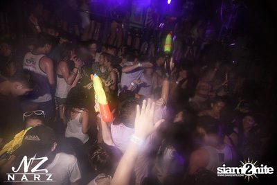 NARZ & SMIRNOFF PRESENT SONGKRAN FOAM PARTY 2013 — photo 227