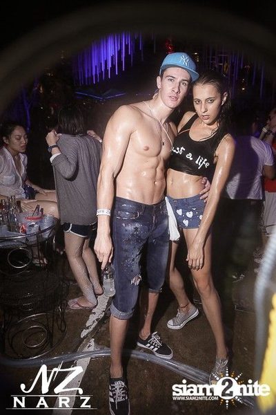 NARZ & SMIRNOFF PRESENT SONGKRAN FOAM PARTY 2013 — photo 147