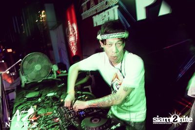 NARZ & SMIRNOFF PRESENT SONGKRAN FOAM PARTY 2013 — photo 6