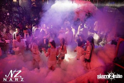 NARZ & SMIRNOFF PRESENT SONGKRAN FOAM PARTY 2013 — photo 4